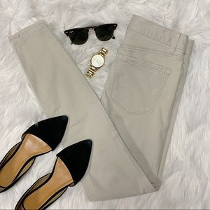 SOLD Loft pants size 4 beige